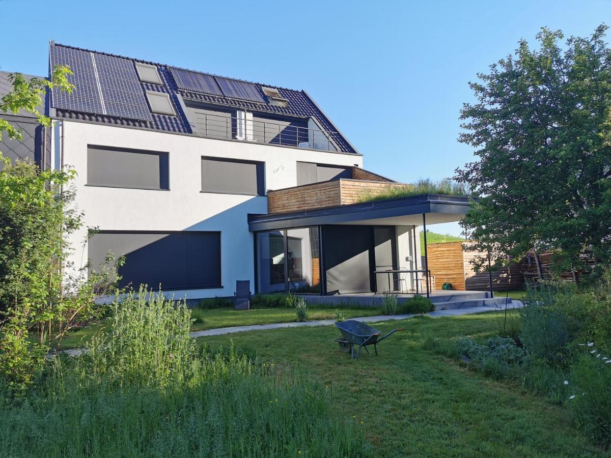 Scrab&Ble Ecologische Gastenkamers Bornem Buitenkant foto